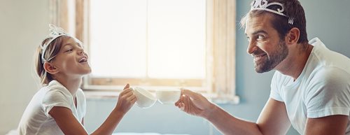 Daddy cool: 4 motive pentru care tații sunt atât de importanți pentru copiii lor
