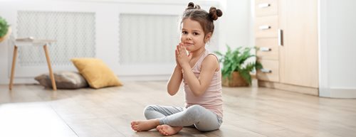 Yoga pentru copii: Așa devine distractiv!