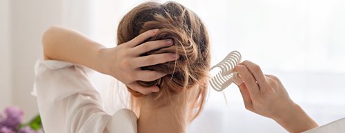 Coafuri la modă cu clame de păr: Vă arătăm cele 6 cele mai frumoase stiluri pe care le puteți reproduce.