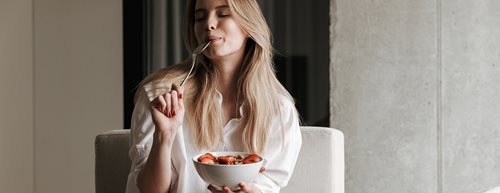 Alimentație adaptată ciclului menstrual: Iată cât de simplu este.