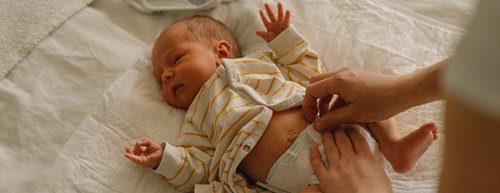 Așa se schimbă scutecele: Răspundem la toate întrebările părinților tineri